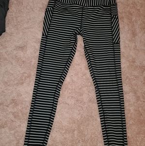 Black stripped workout leggings size Medium